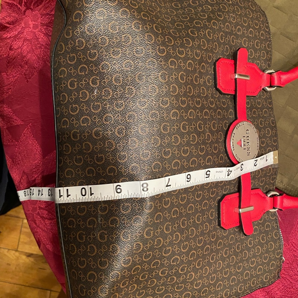 Guess Large signature handbag - Picture 5 of 6